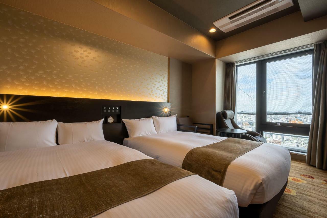 Hotel Wbf Shin-Osaka Skytower Eksteriør billede